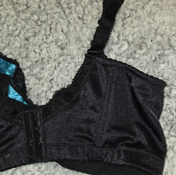 ❤️ Size 40B Lace Bra - Picture 13 of 14